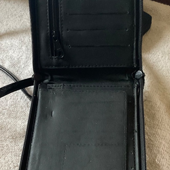 CROSSBODY WALLET BAG.. - Picture 13 of 14